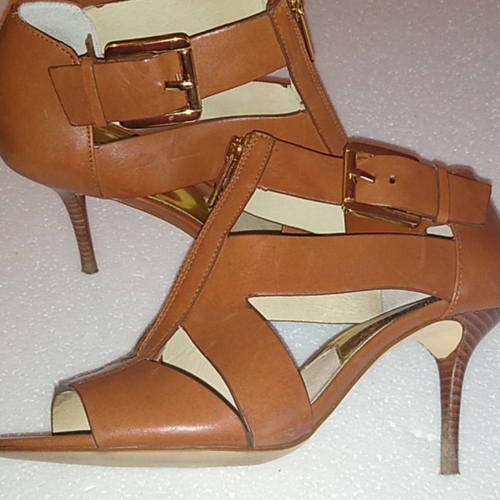 💖Michael Kors💯 Sexy heels. - Picture 7 of 8